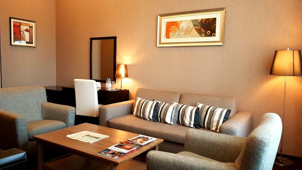 Jelsominohotel Nur-Sultan  Exterior photo